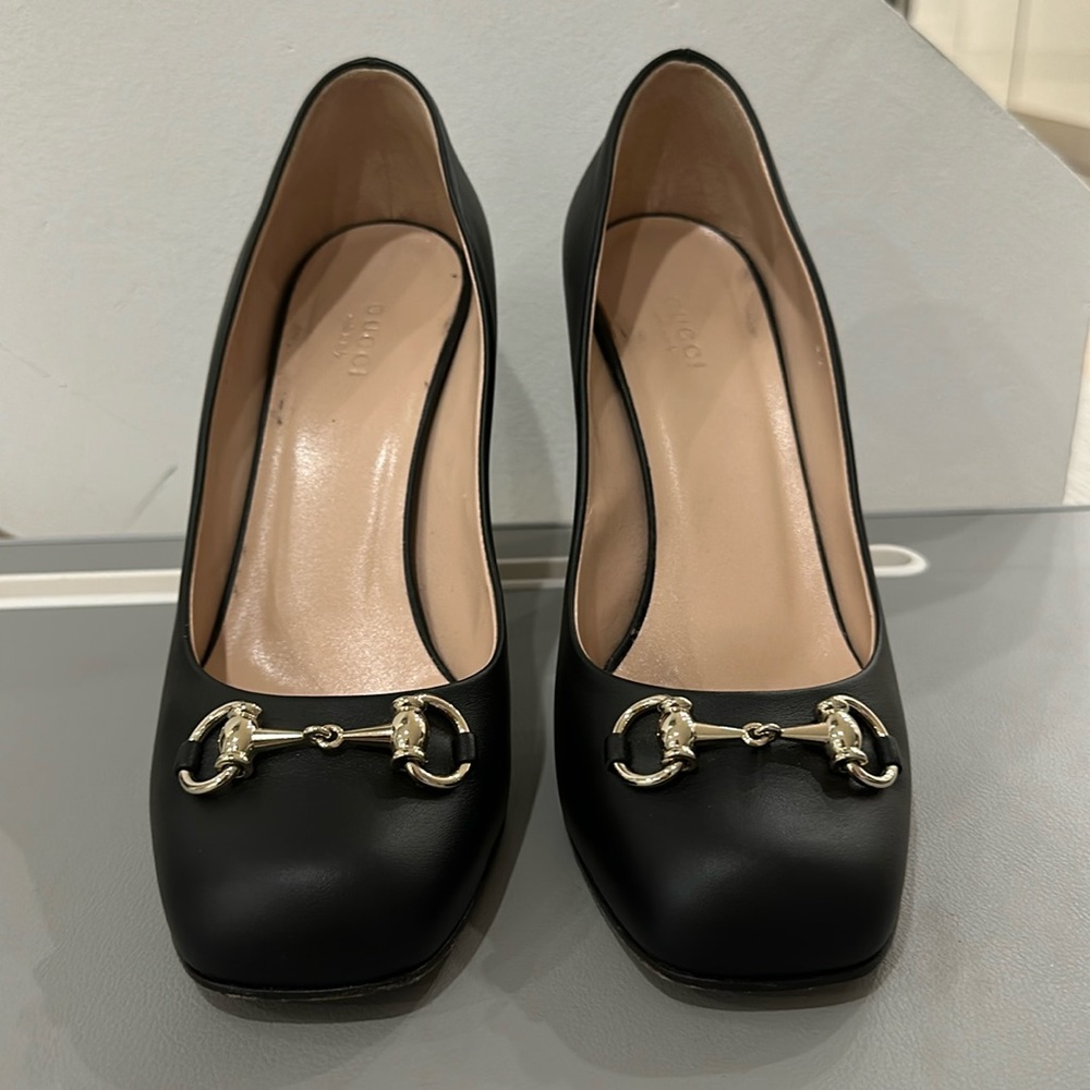 Gucci horsebit leather pump